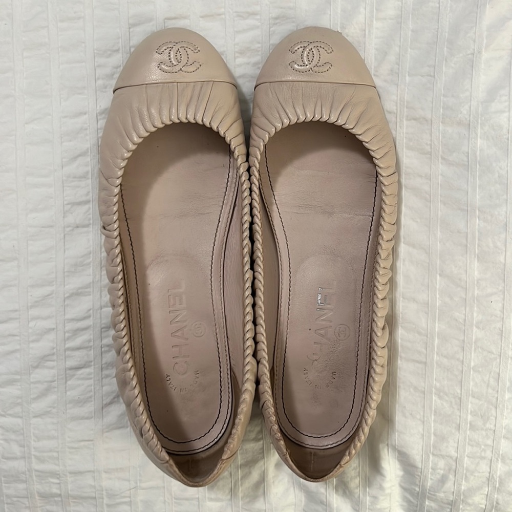Chanel Ruched Ballet Flats, size 38
